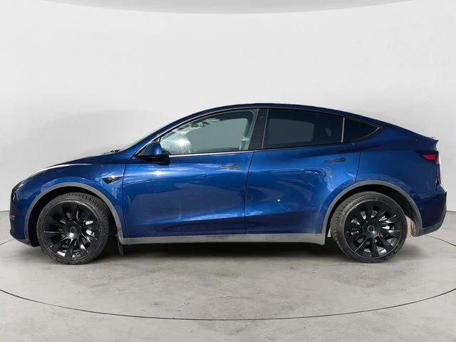 tesla model y 2022 7SAYGDEE1NF367737 image tesla model y 2022 7SAYGDEE1NF367737 image